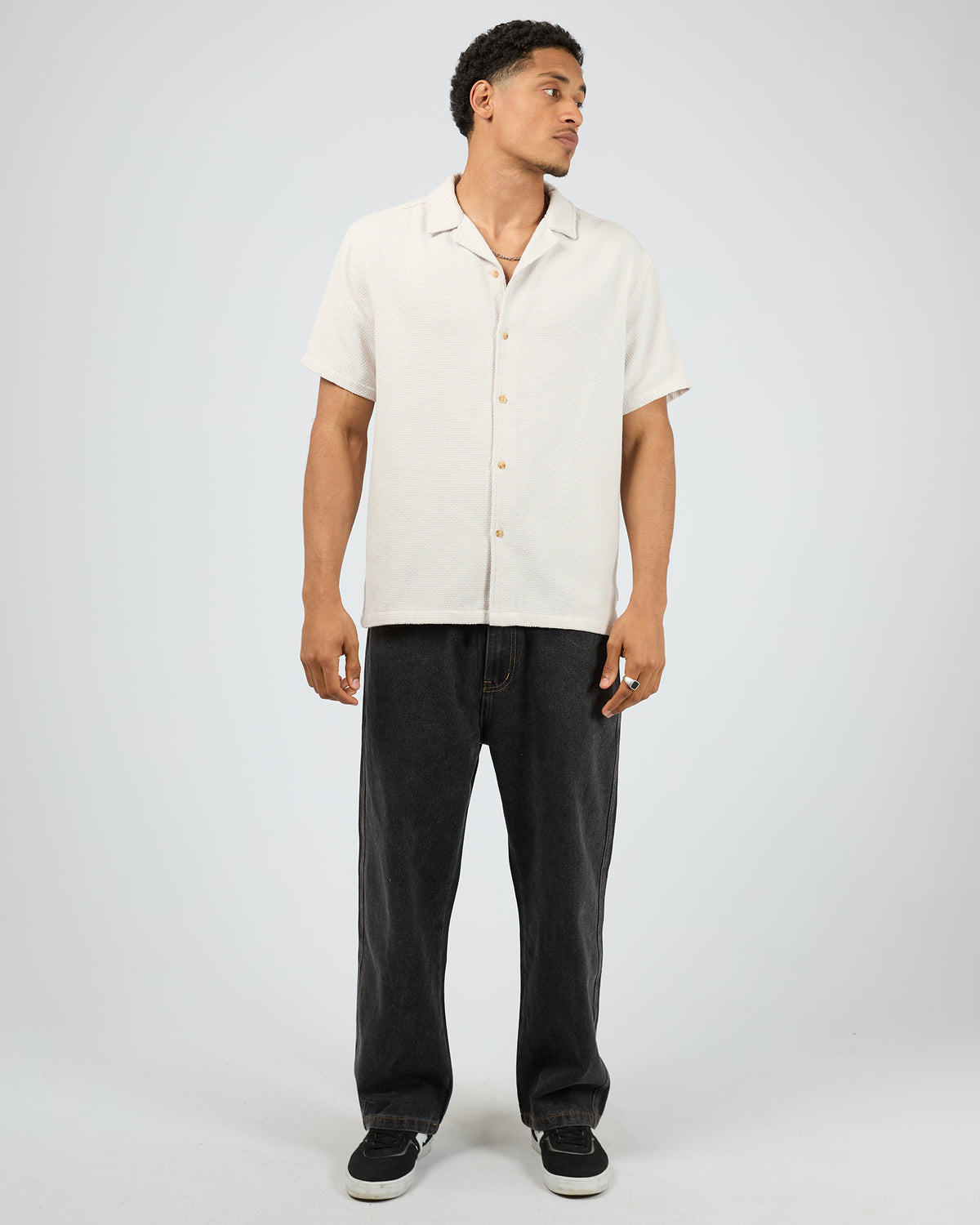 4069005.NAT_2_1763690417000