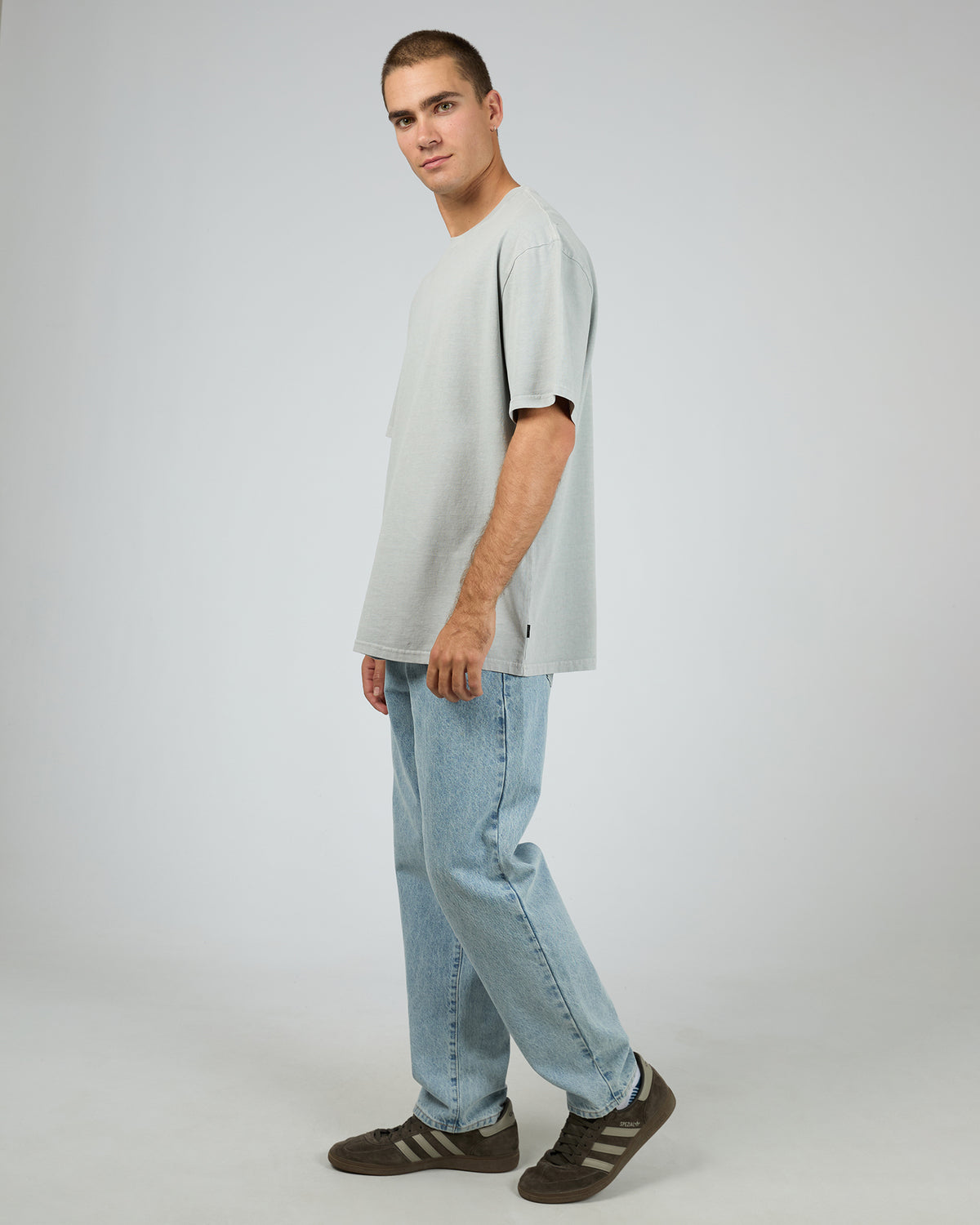 Essential Fit Tee Grey