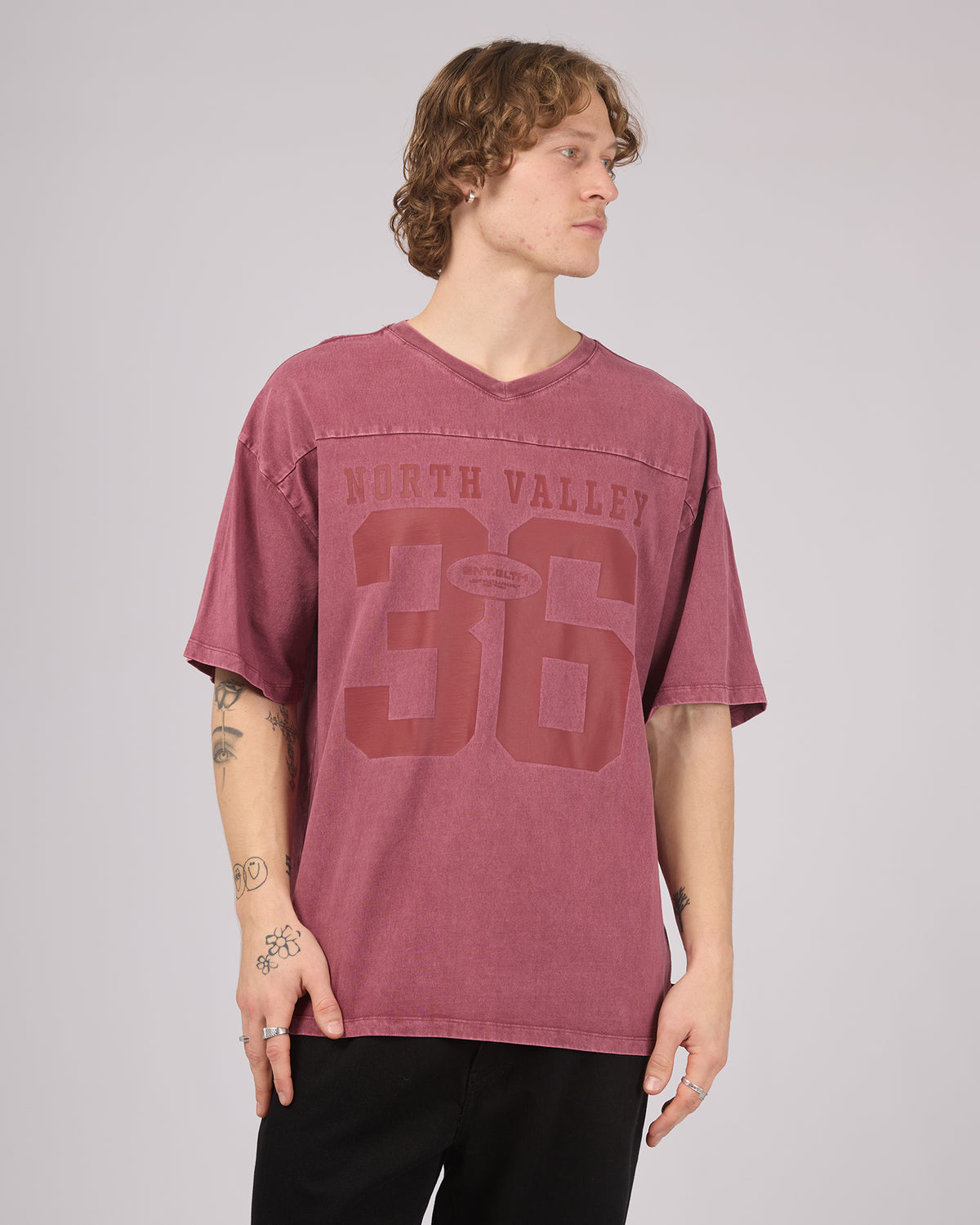 Nth Valley Tee Burgandy