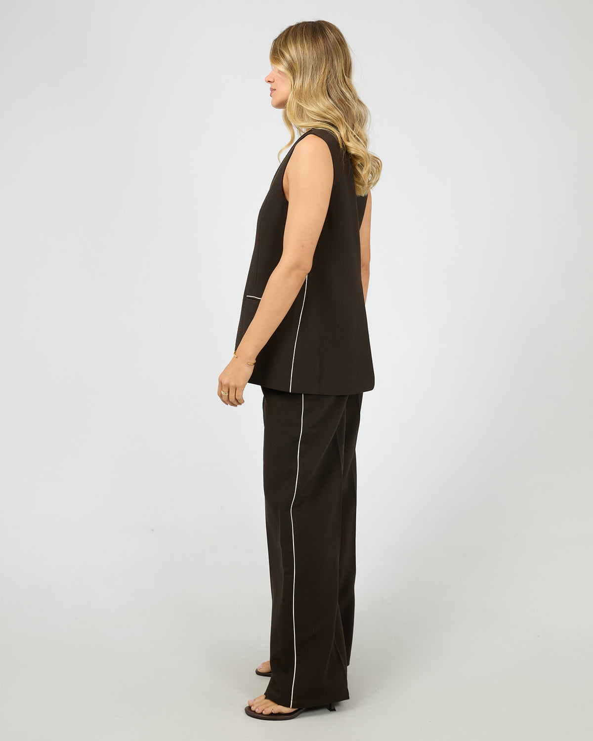 Postcard V-Neck Top Brown