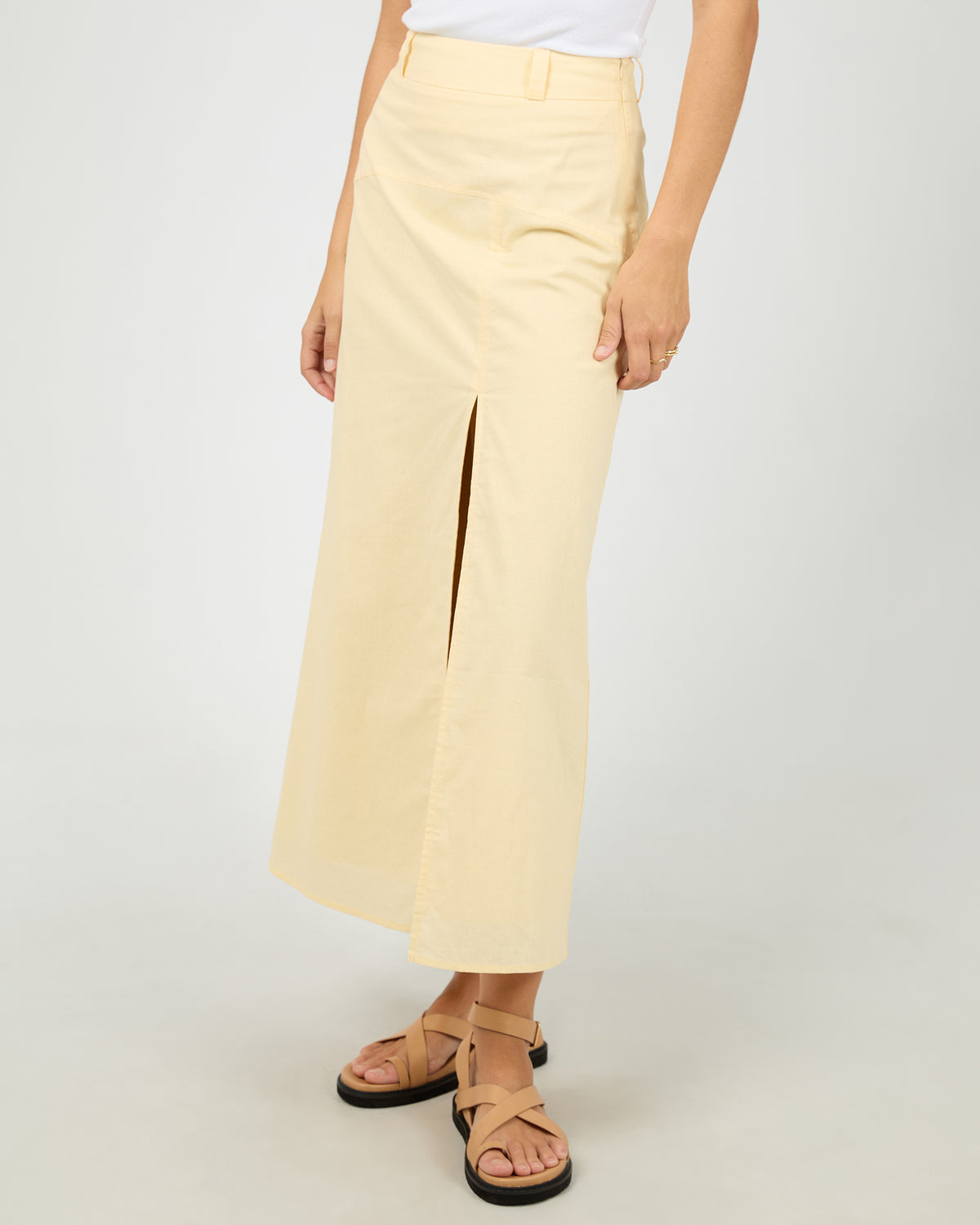 Alessa Linen Maxi Skirt Yellow