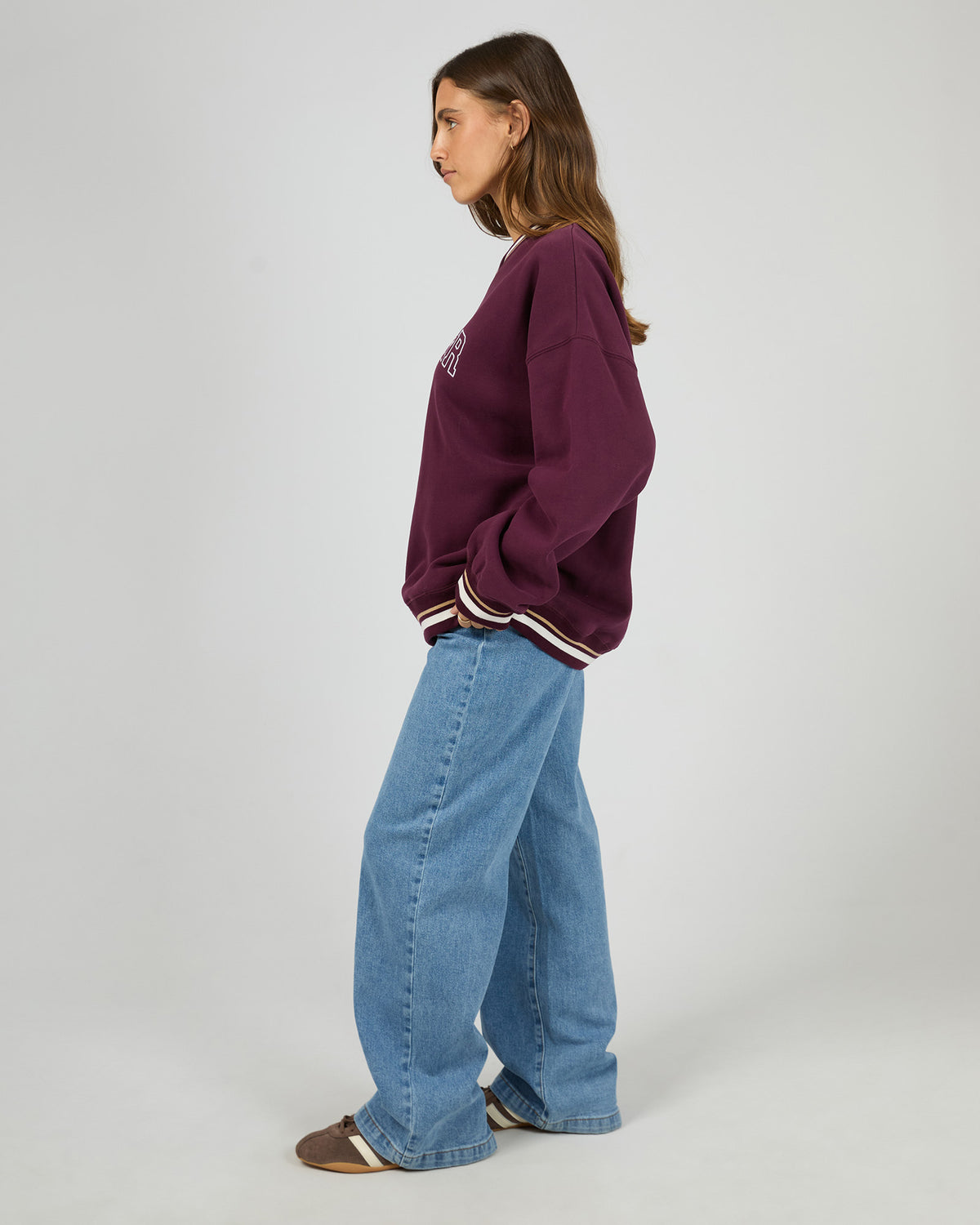 Mayfair V-Neck Relaxed Crew Wine