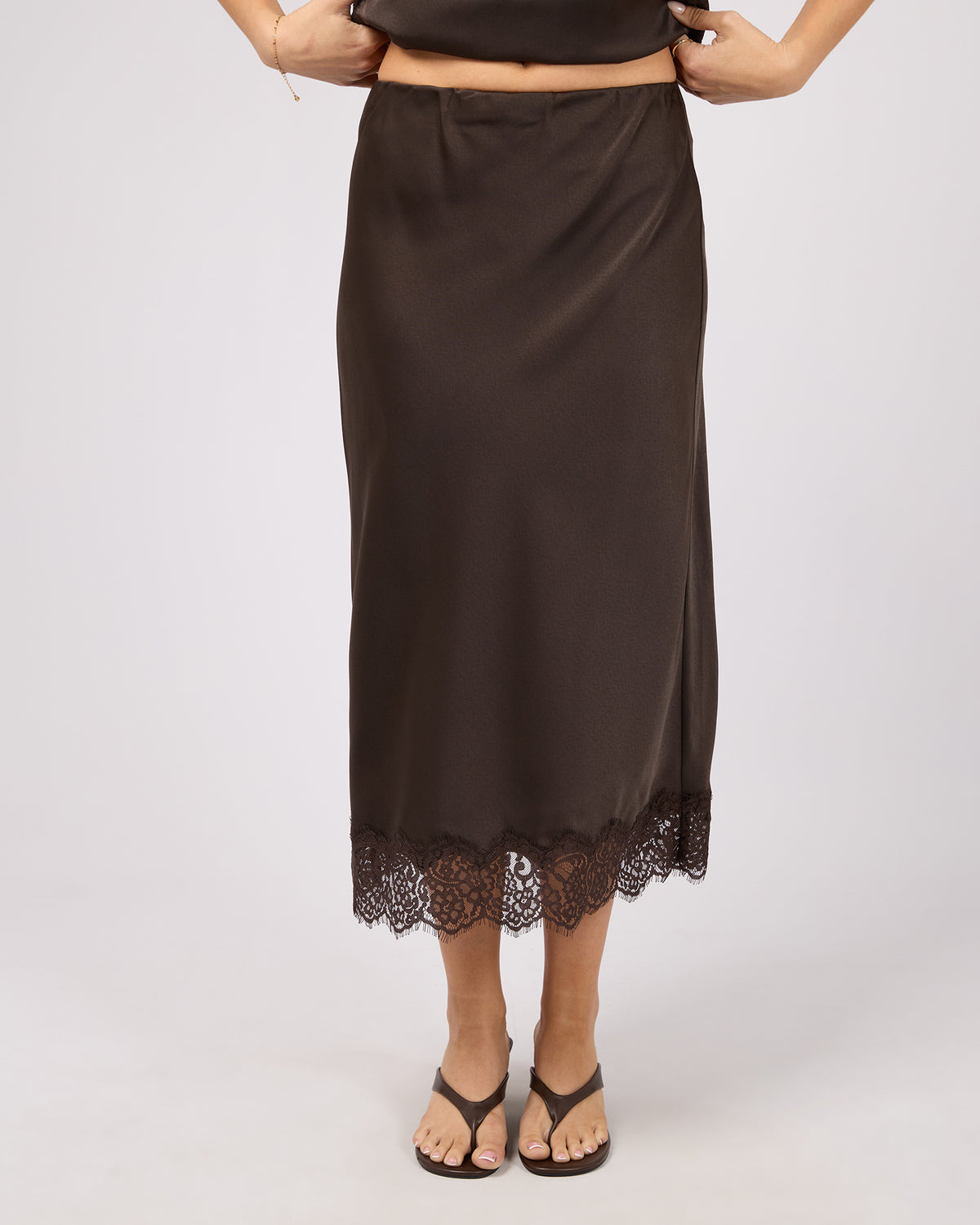 Hava Lace Skirt Coffee