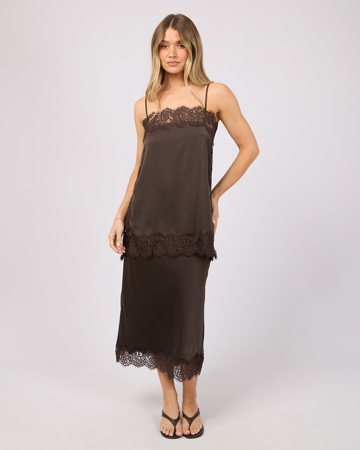 Hava Lace Skirt Coffee