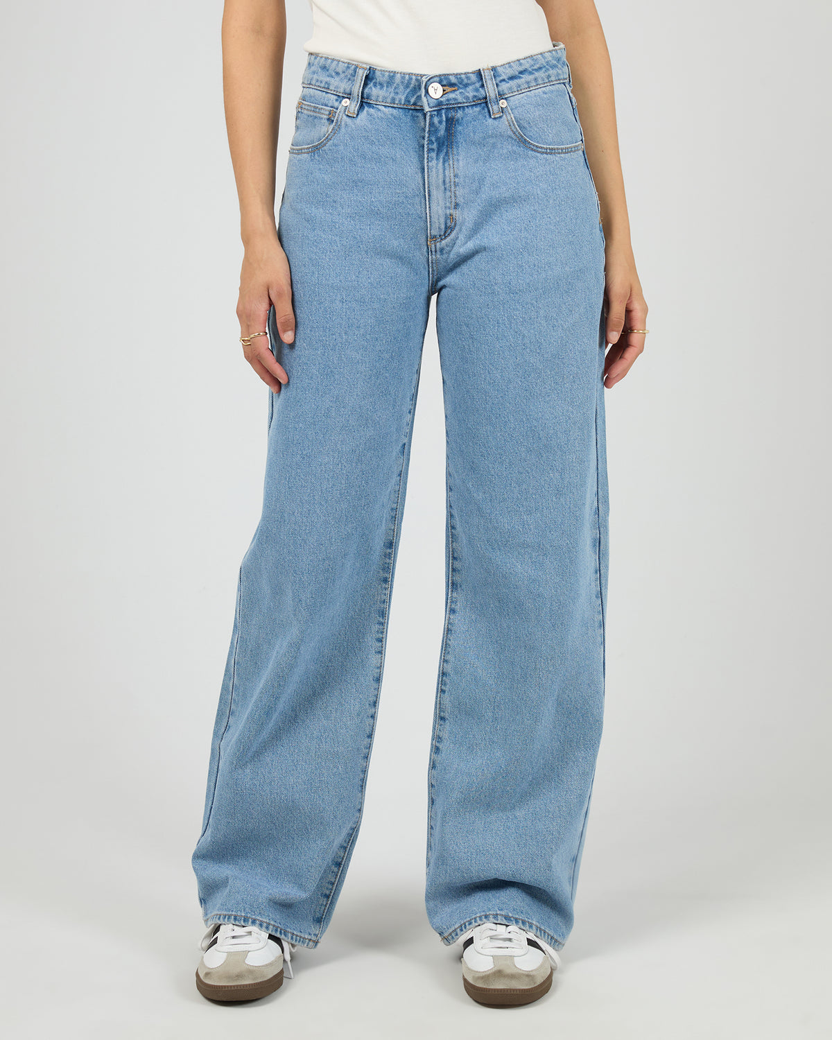 95 Baggy Gigi Jean Mid Blue