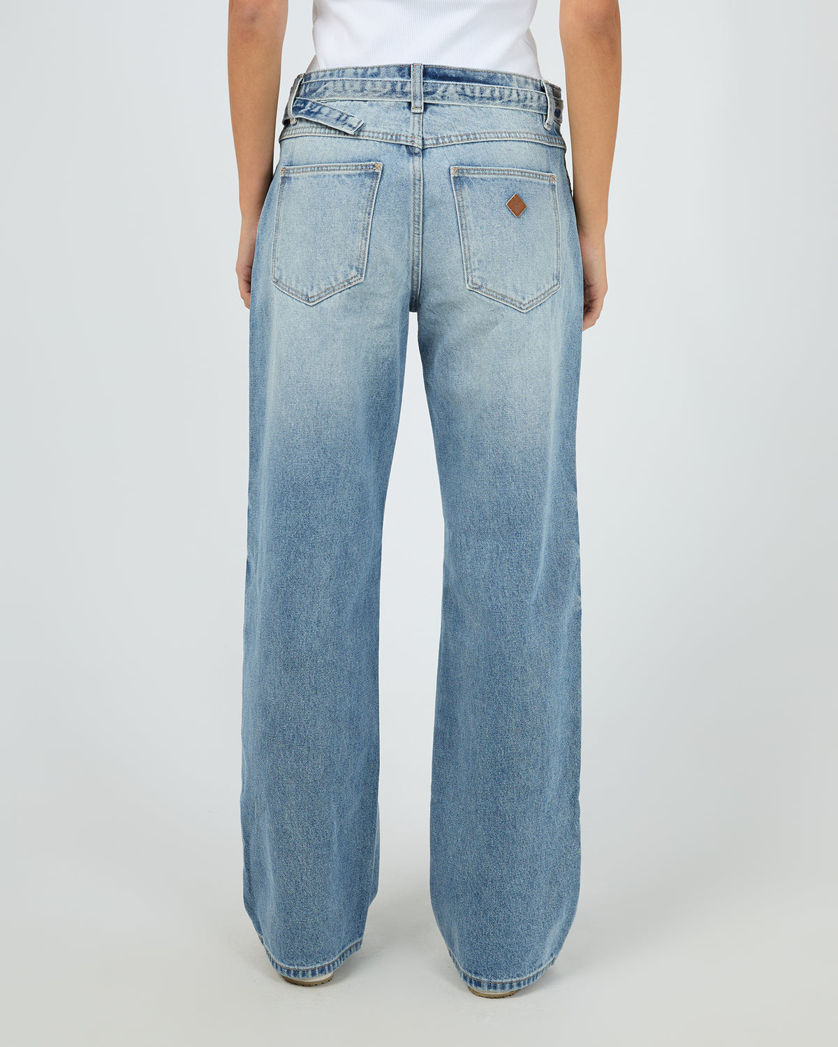 A51J19.BLU_3_1742183936000