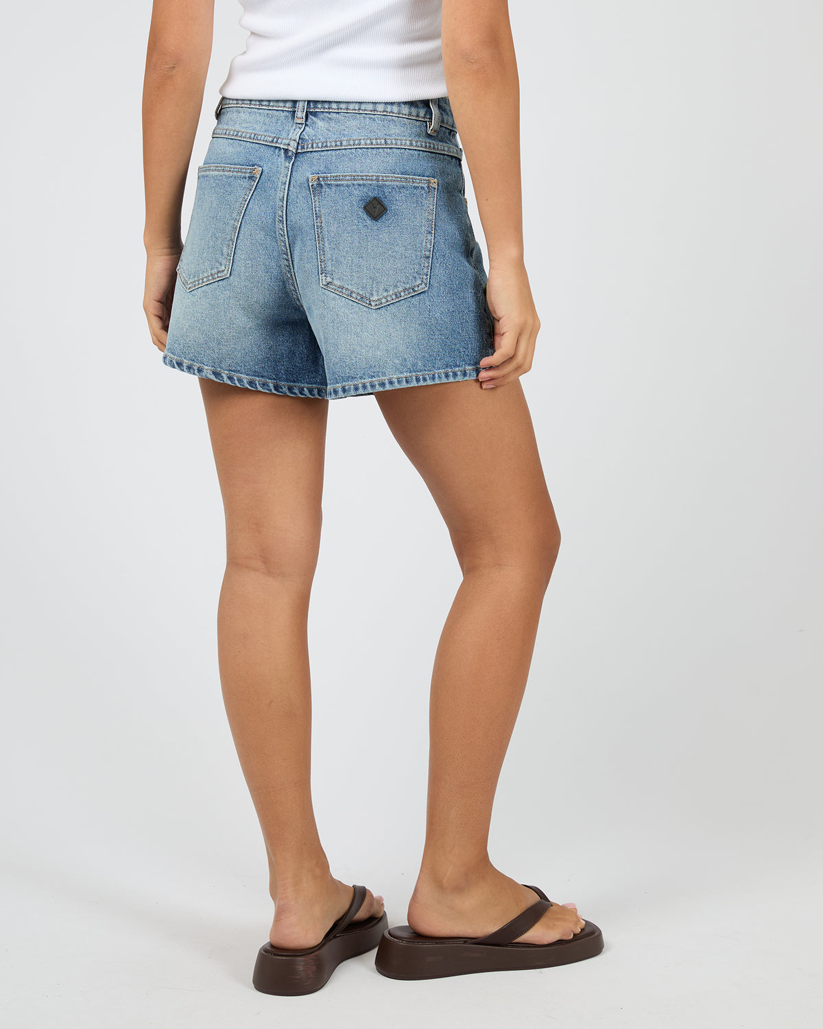 Venice Denim Short Paloma Blue