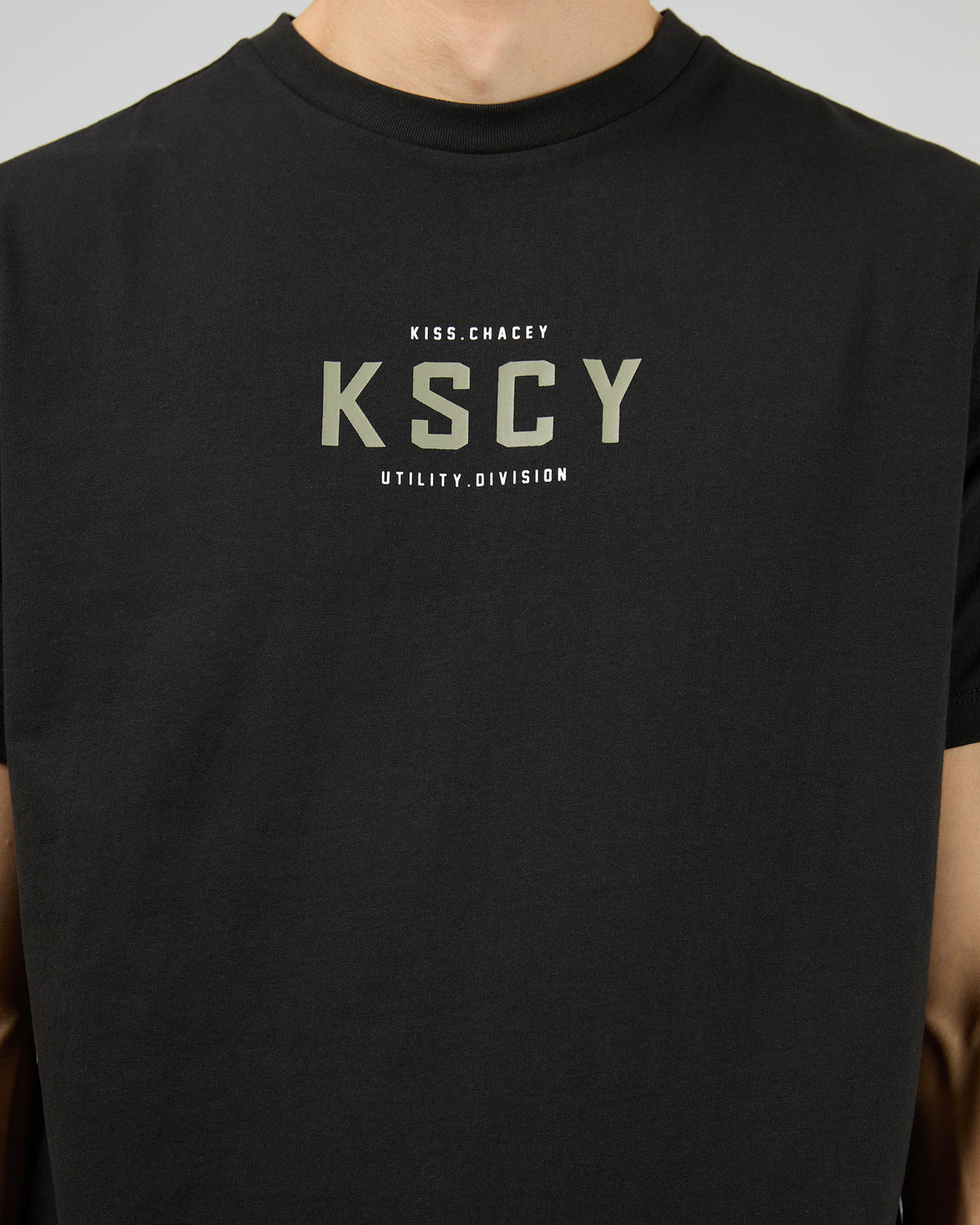 Division Dual Curved Tee Black