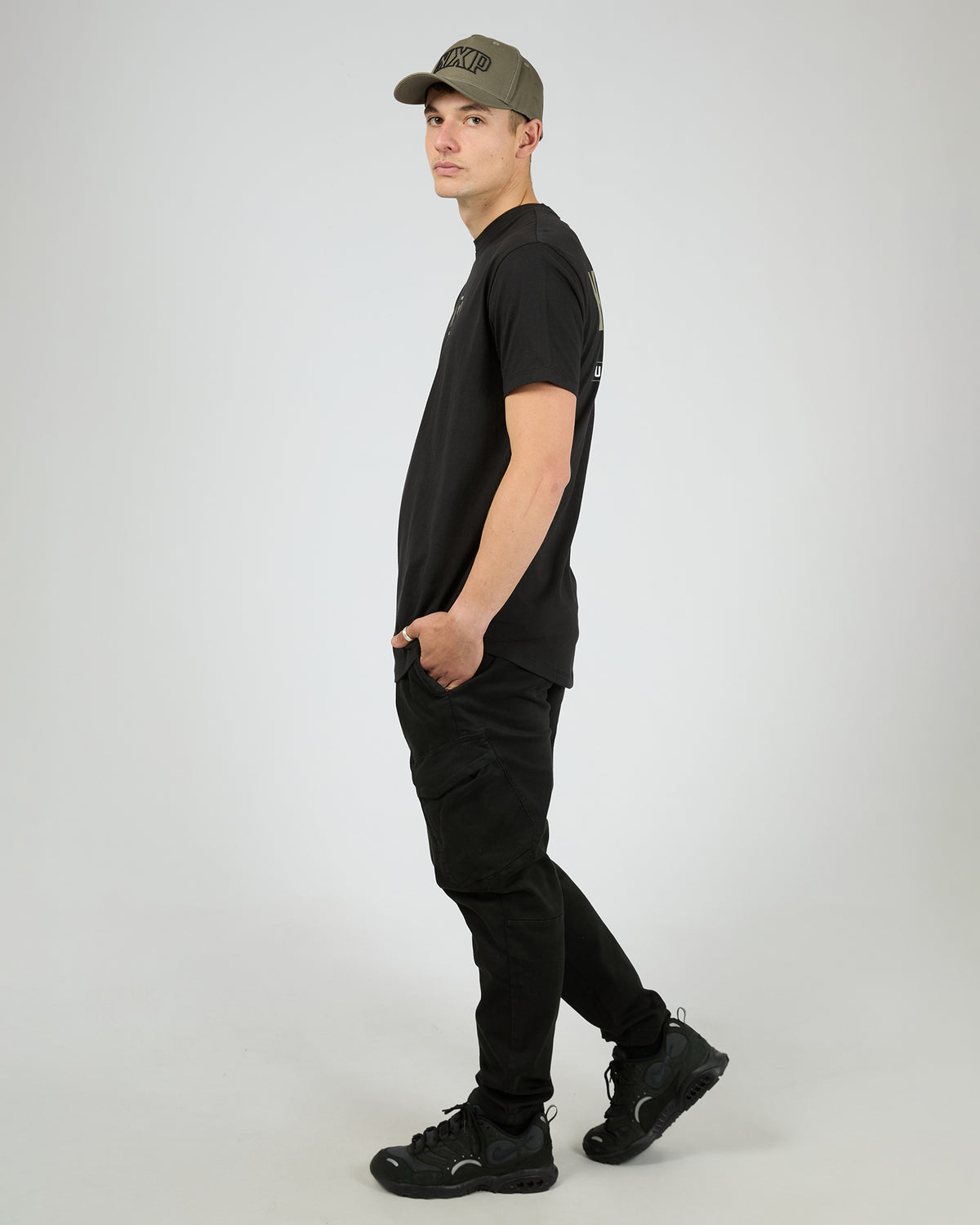 Division Dual Curved Tee Black