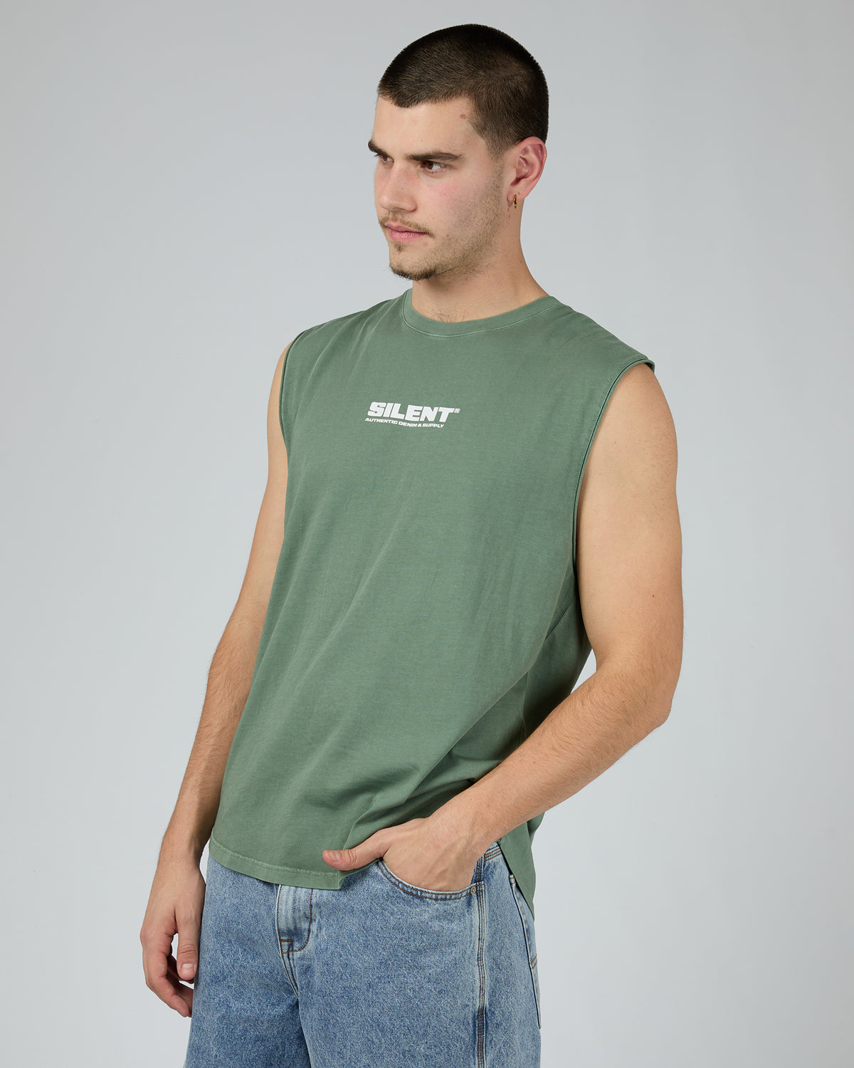 Dominate Tail Muscle Forest Green