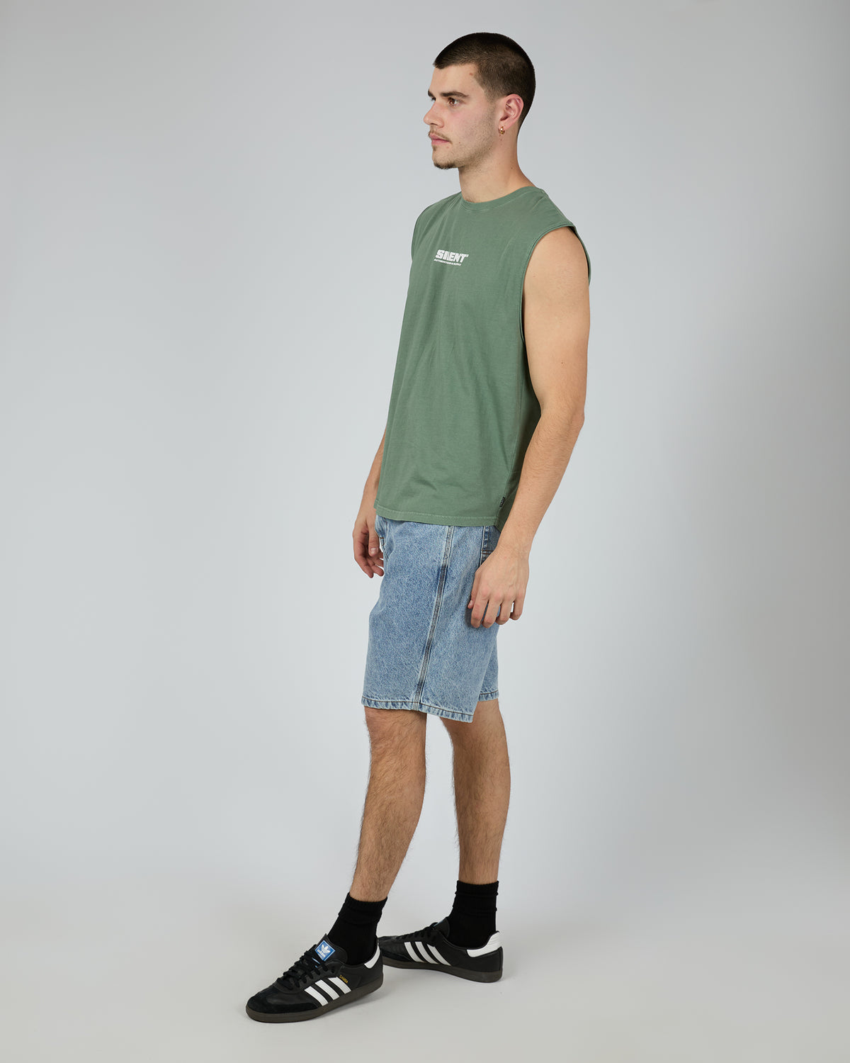 Dominate Tail Muscle Forest Green