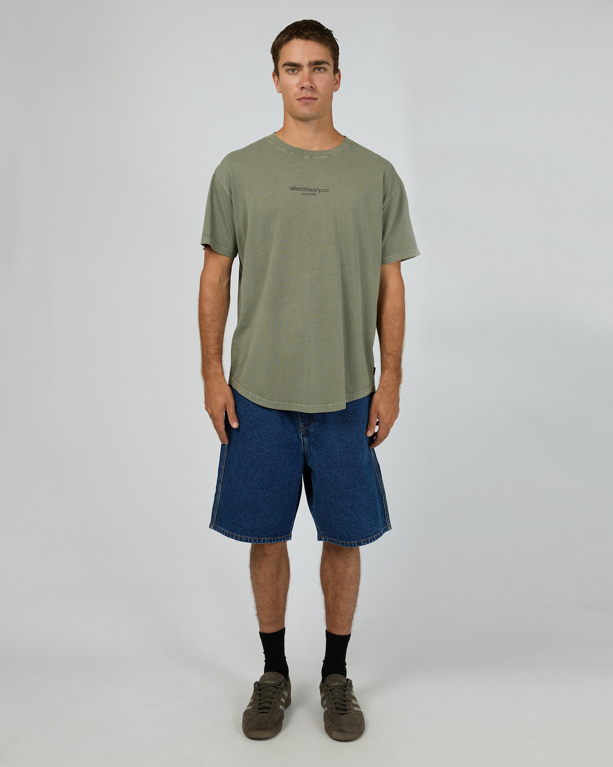 Fade Scoop Tee Olive