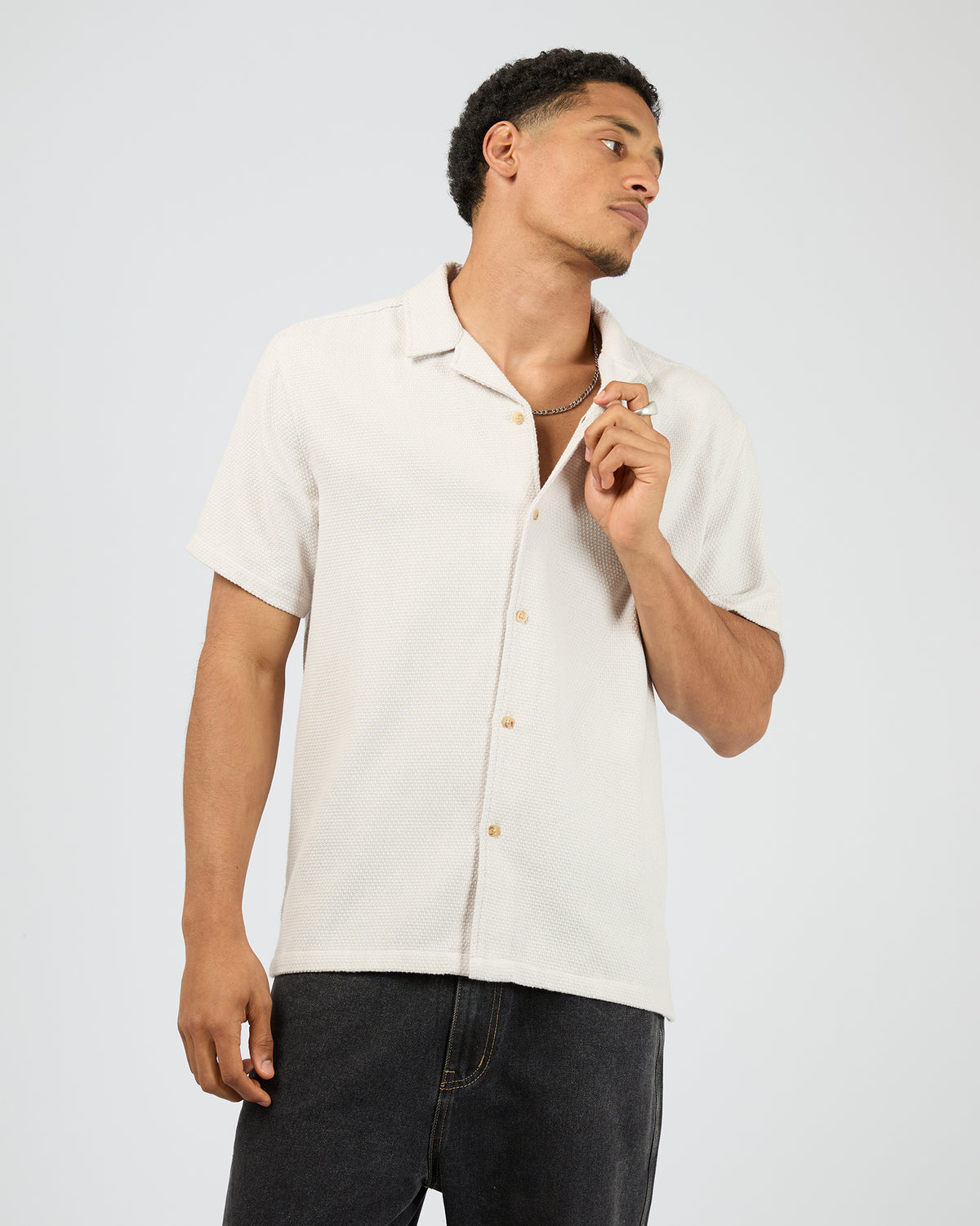 4069005.NAT_1_1763690410000