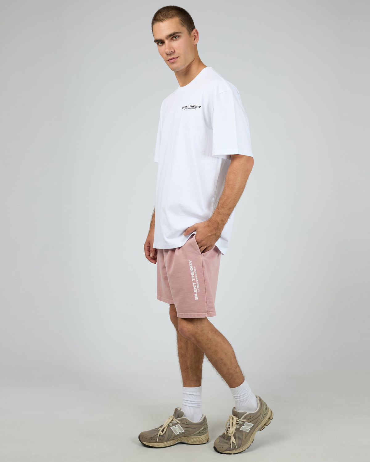 Essential Theory Short V2 Musk