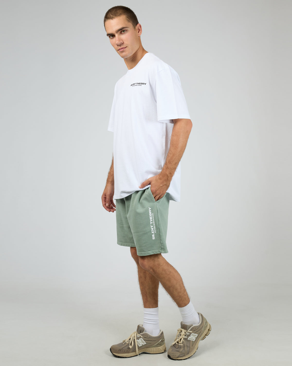 Essential Theory Short V2 Sage