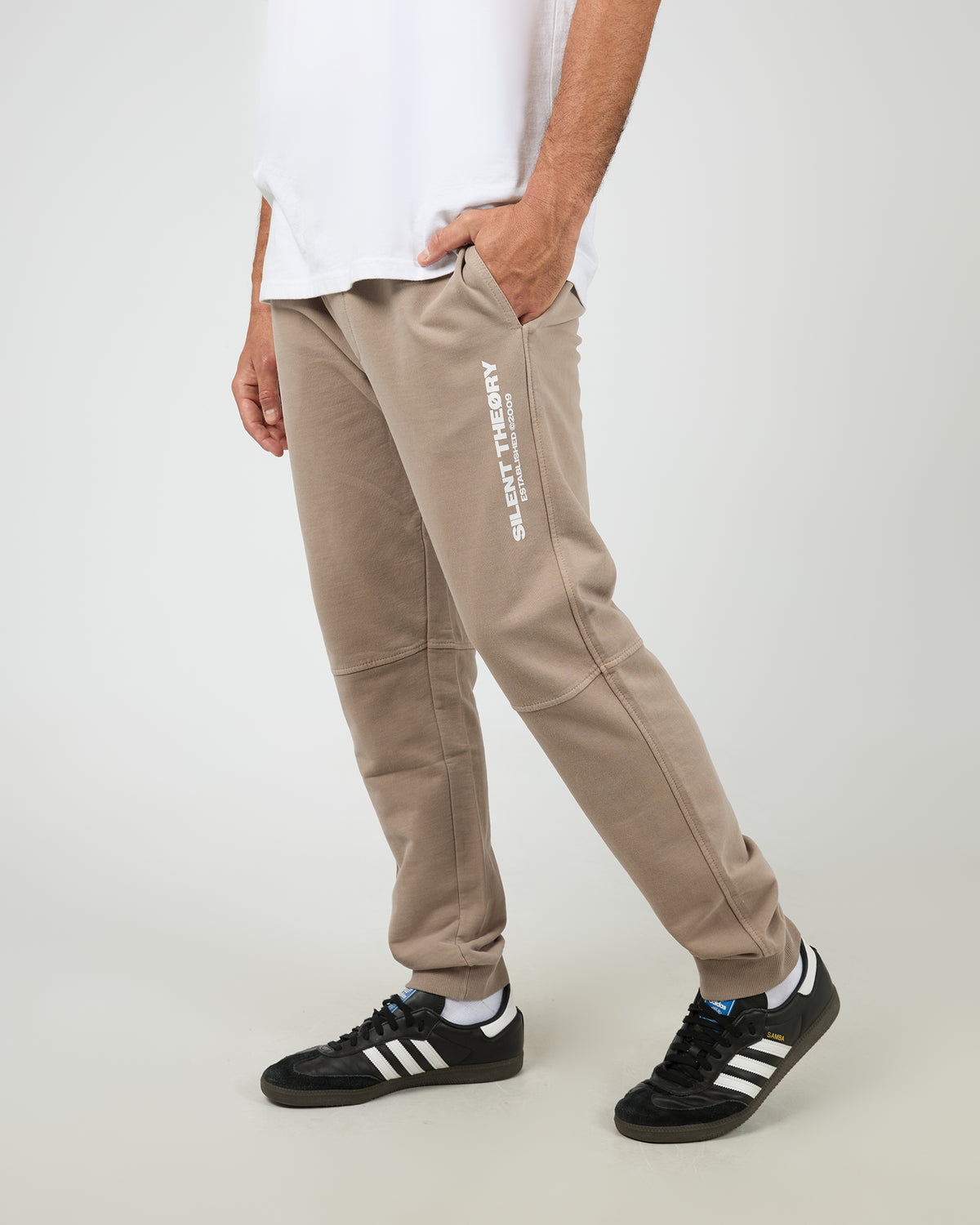 Essential Theory Trackpant V2 Mushroom