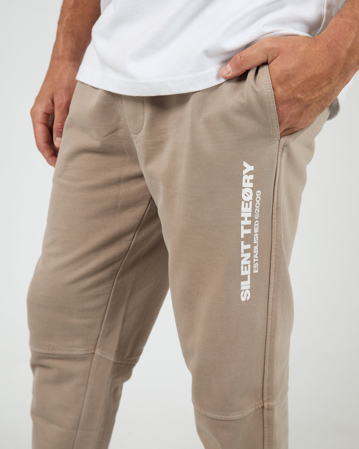 Essential Theory Trackpant V2 Mushroom