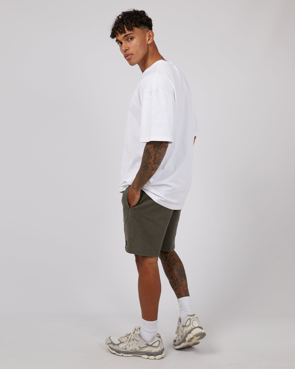17&quot; Twill Jogger Khaki