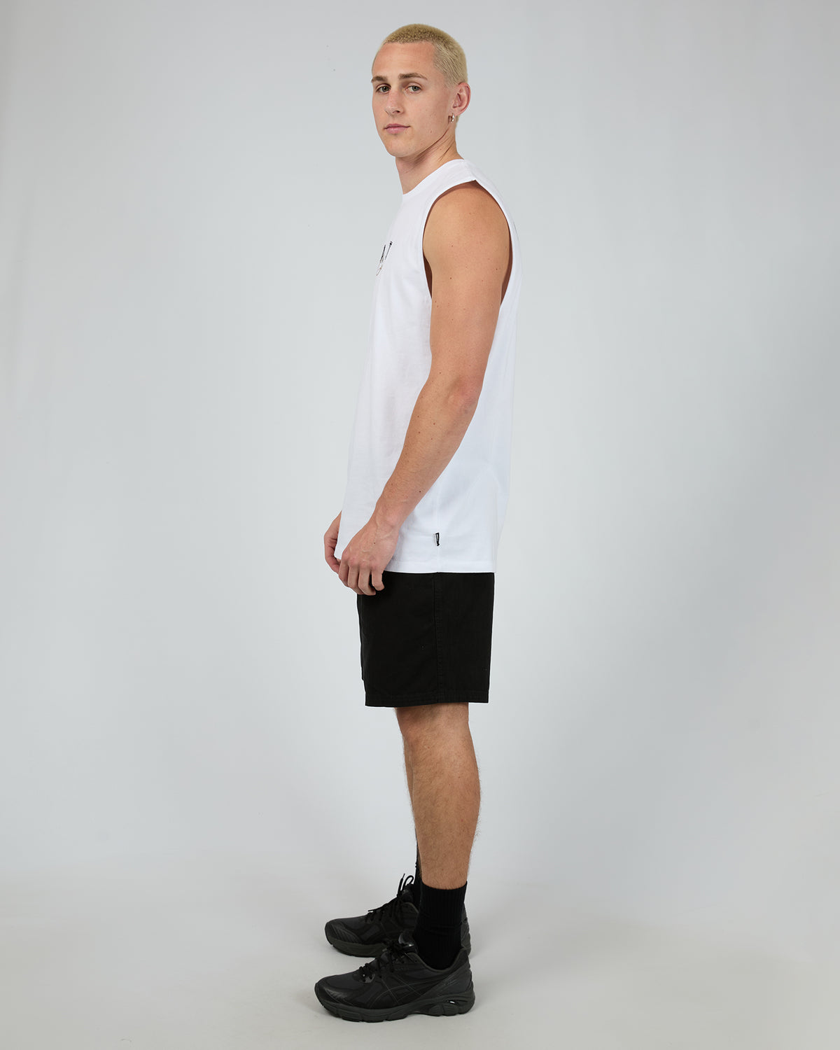 Boston Muscle White