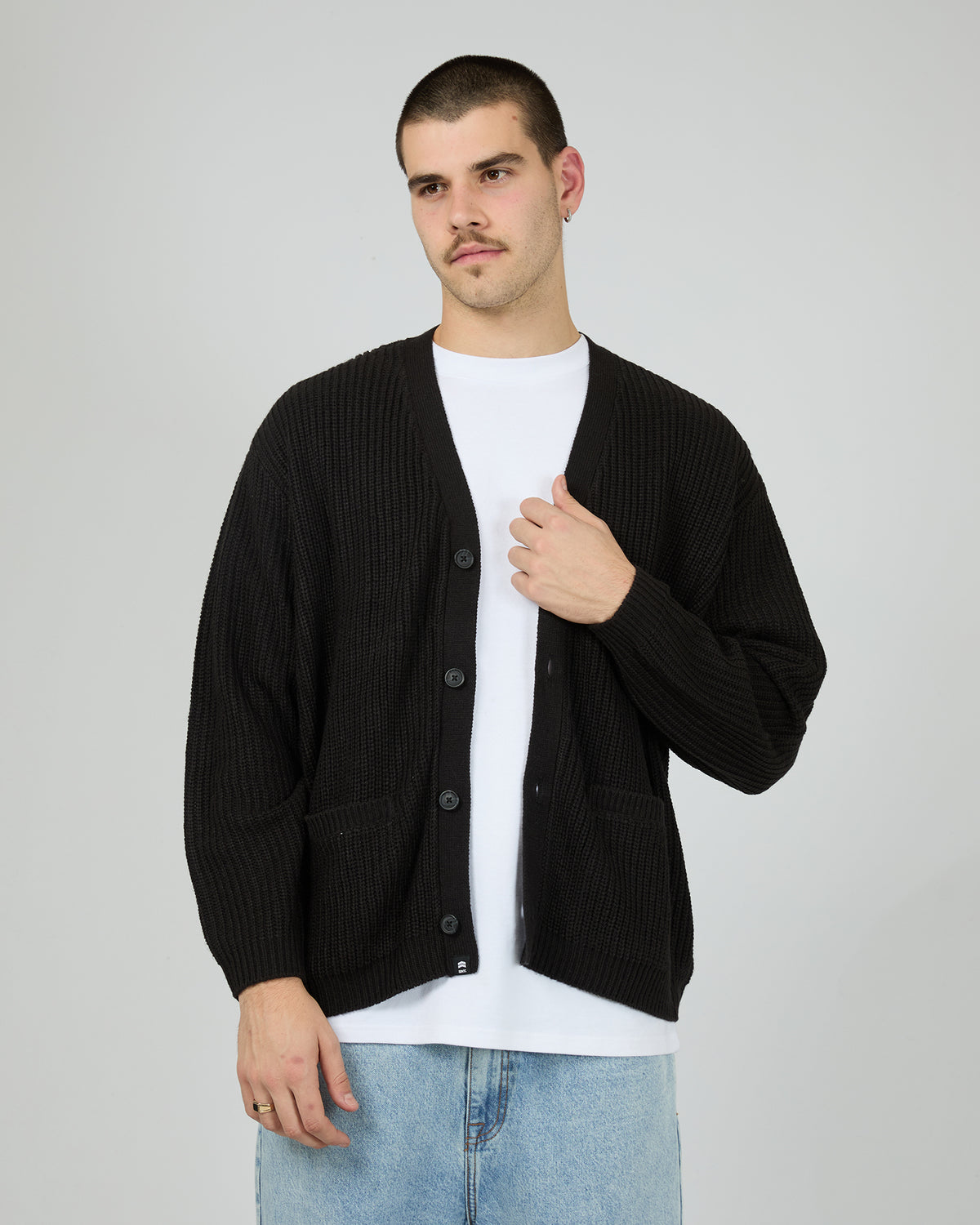 Ventnor Cardigan Black