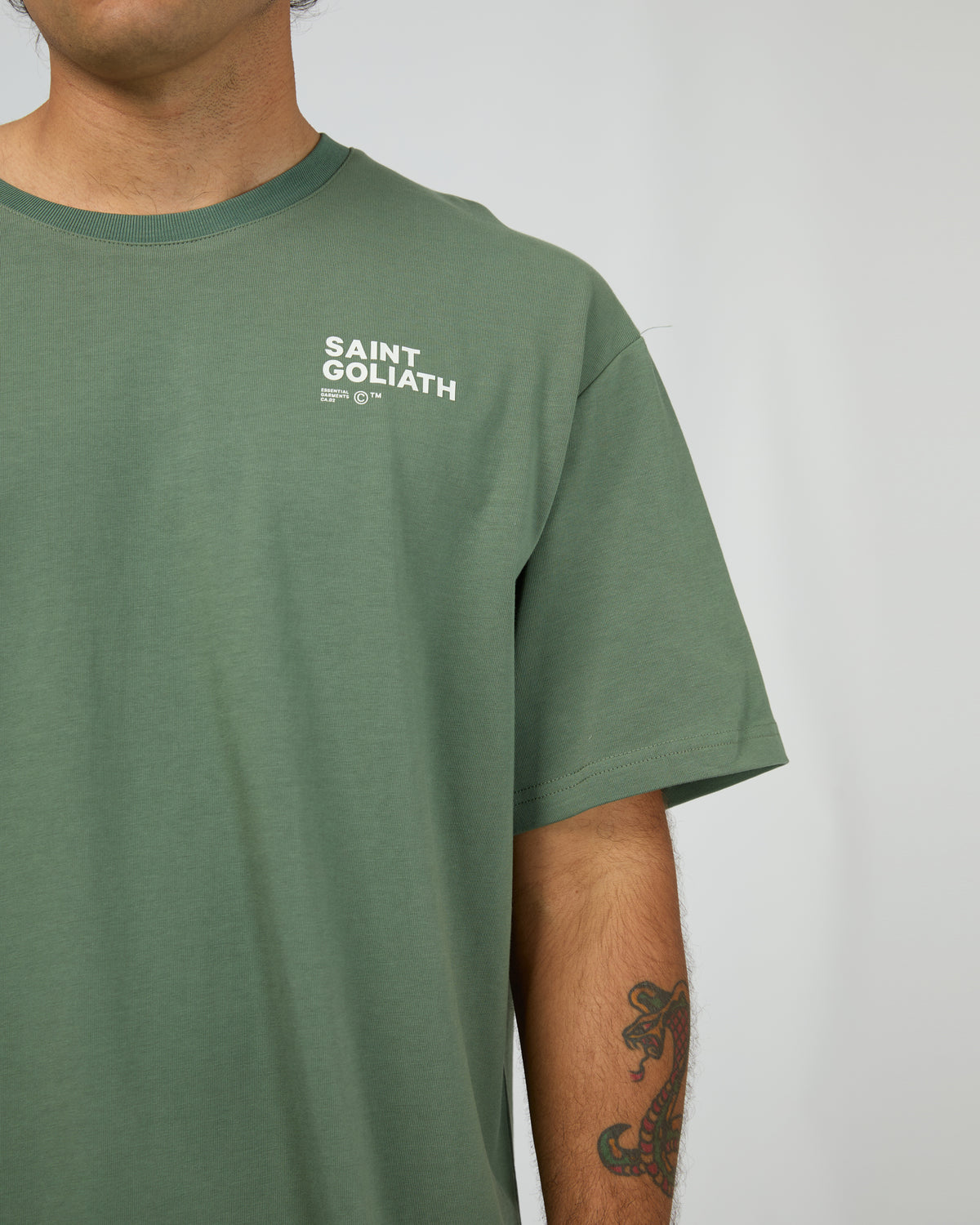 Kinetic Tee Green