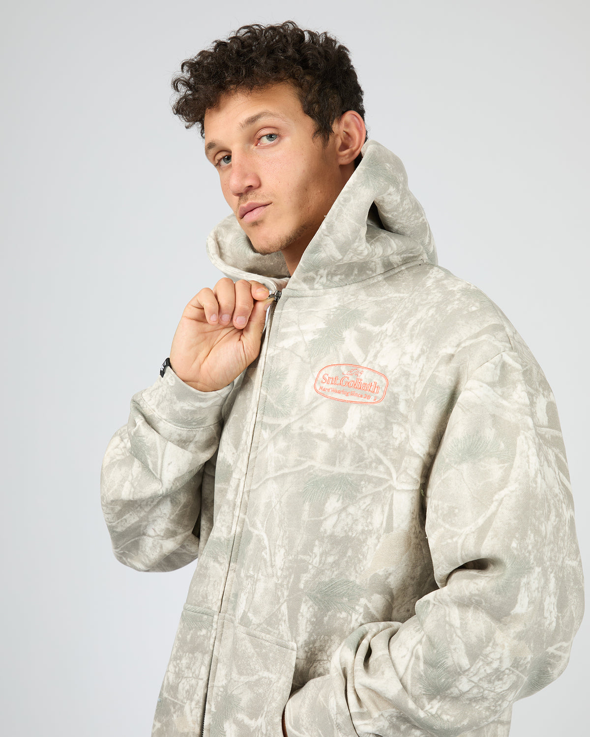 4375035.CAMO_000_1777242705000