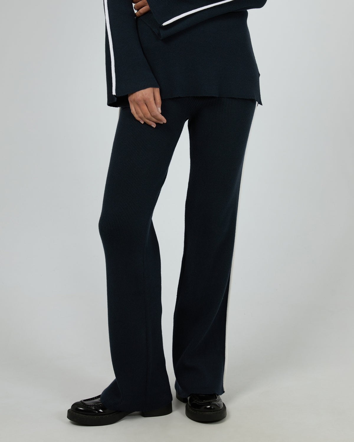Highland Knit Pant Navy