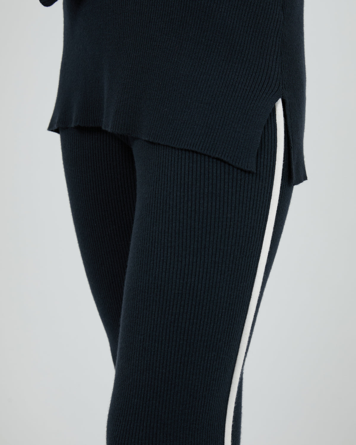 Highland Knit Pant Navy