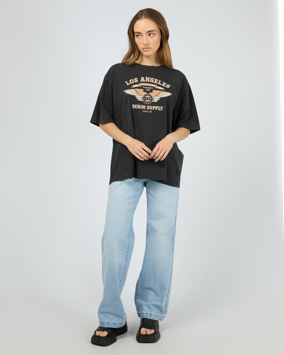 Supply Tee Washed Black