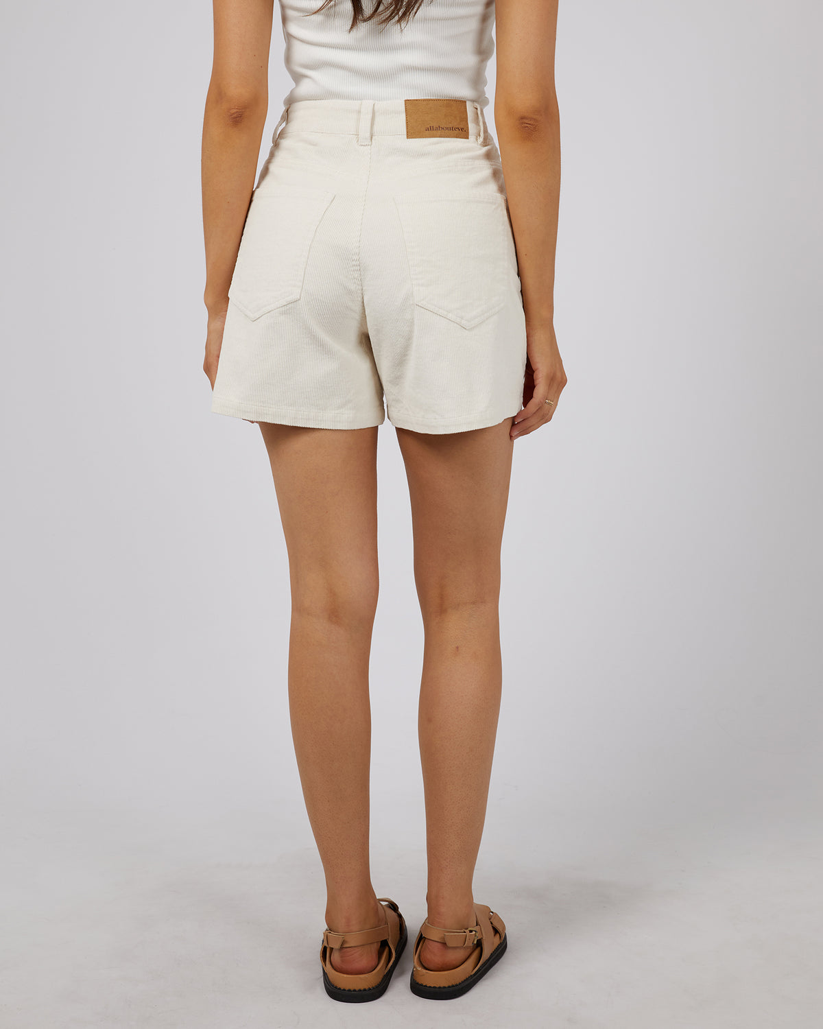 Tommy Cord Short Vintage White