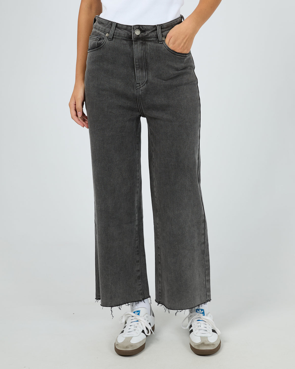 Charlie High Rise Wide Leg Jean Washed Black