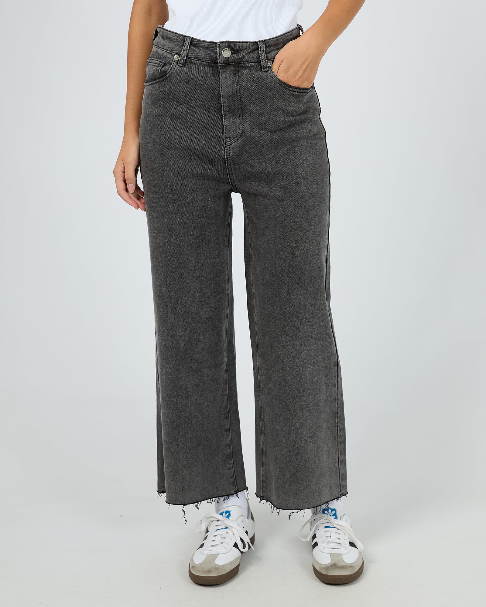 Charlie High Rise Wide Leg Jean Washed Black