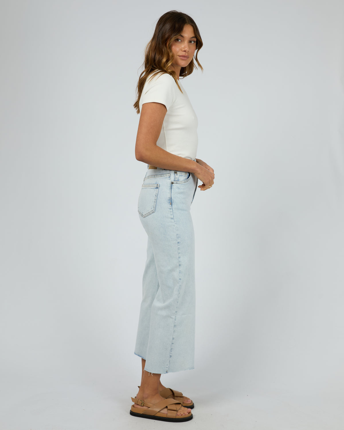 Charlie High Rise Wide Leg Jean Bleach