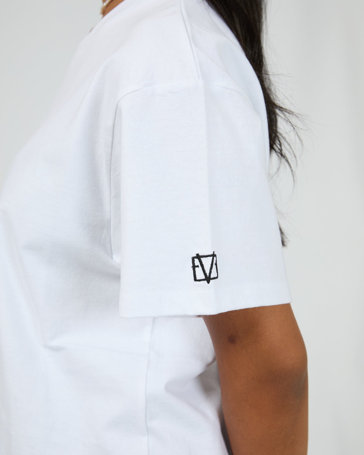 Eve Basic Monogram Tee White