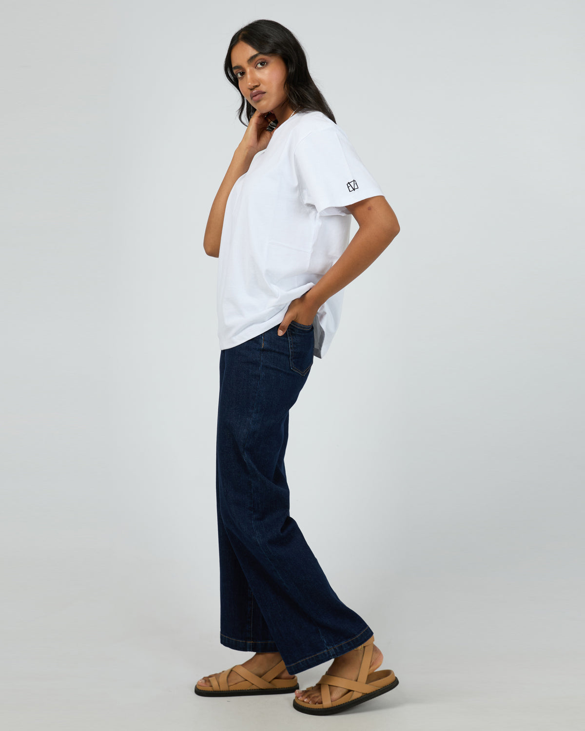 Eve Basic Monogram Tee White