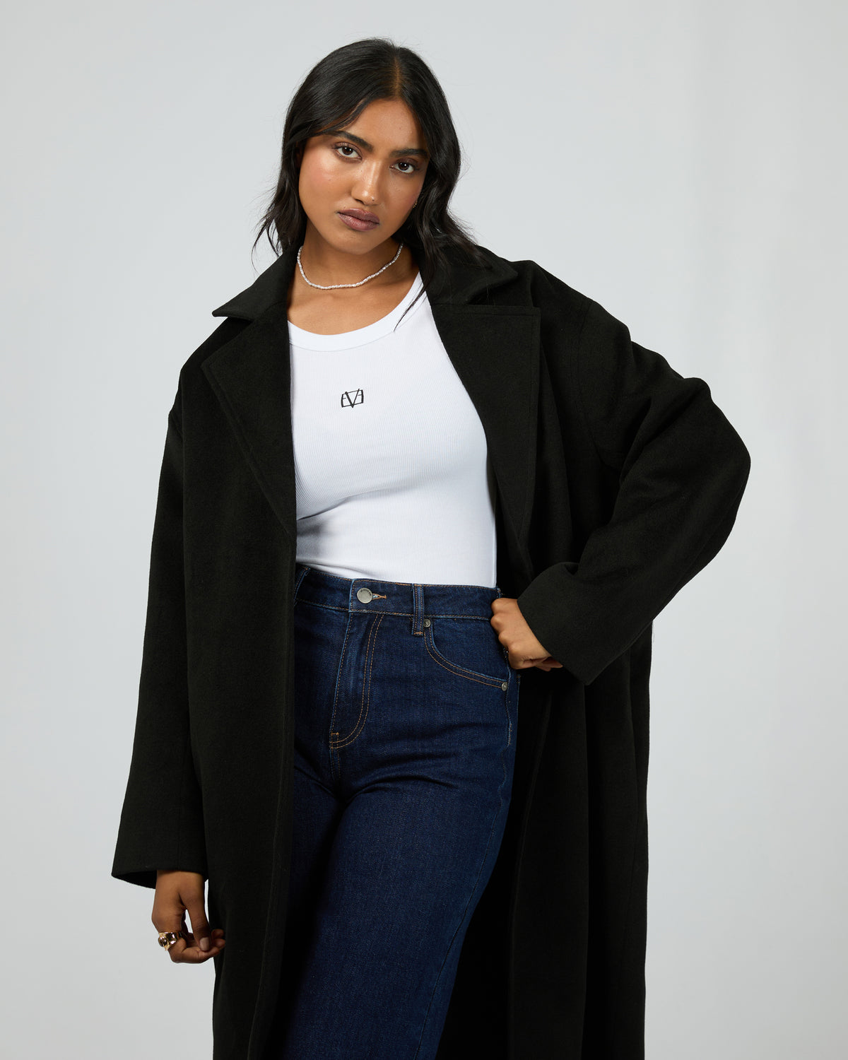 Eve Luxe Basic Coat Black