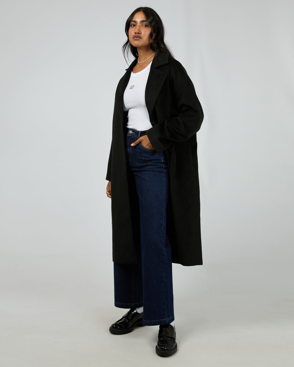 Eve Luxe Basic Coat Black