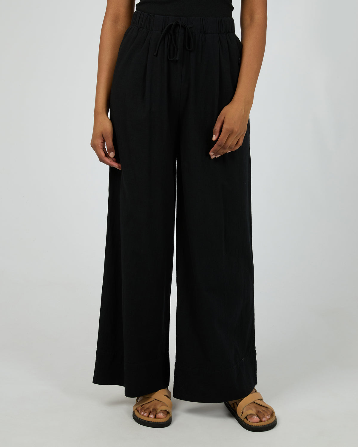 Essential Pant Black