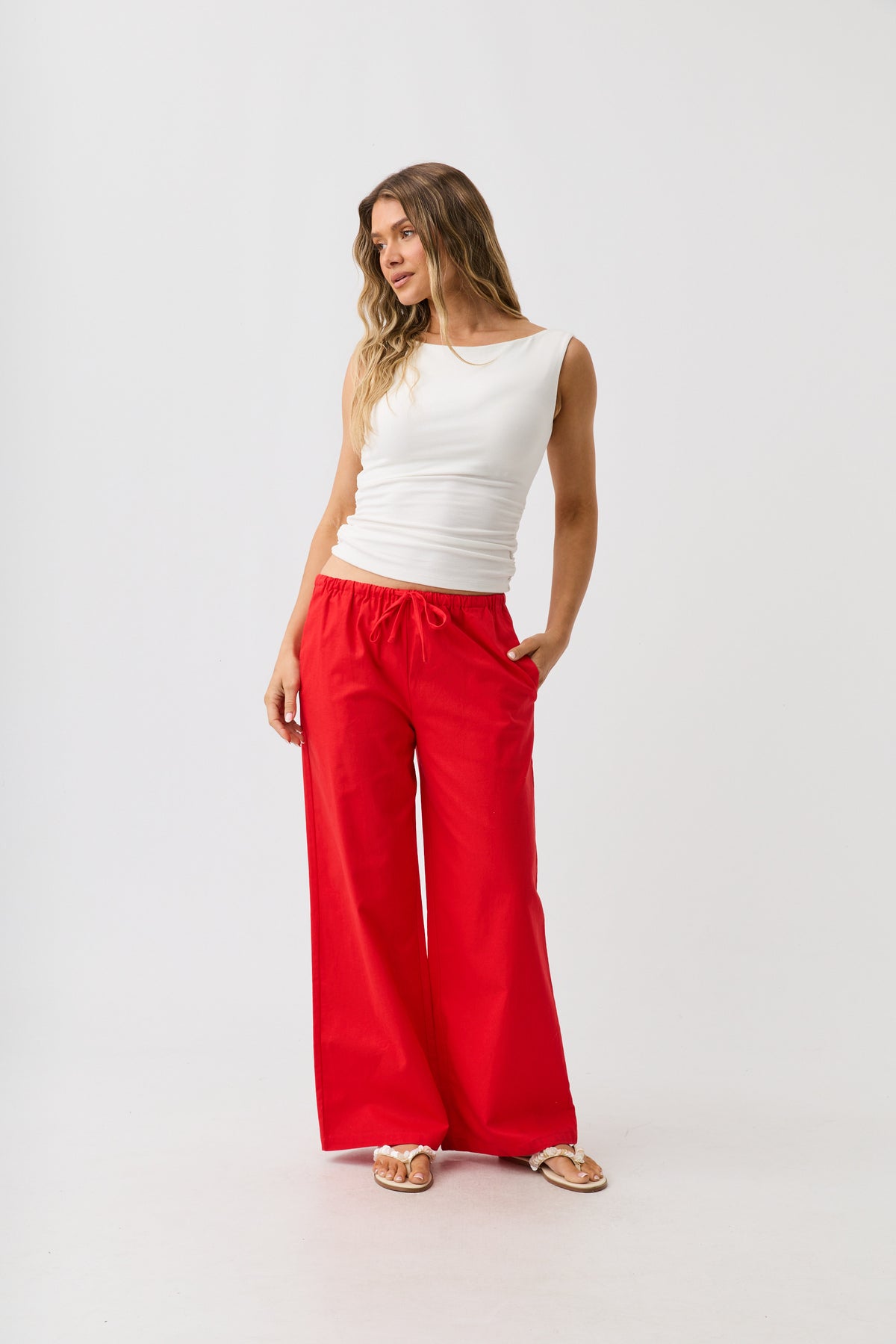 Aae Timeless Drawstring Pant Red