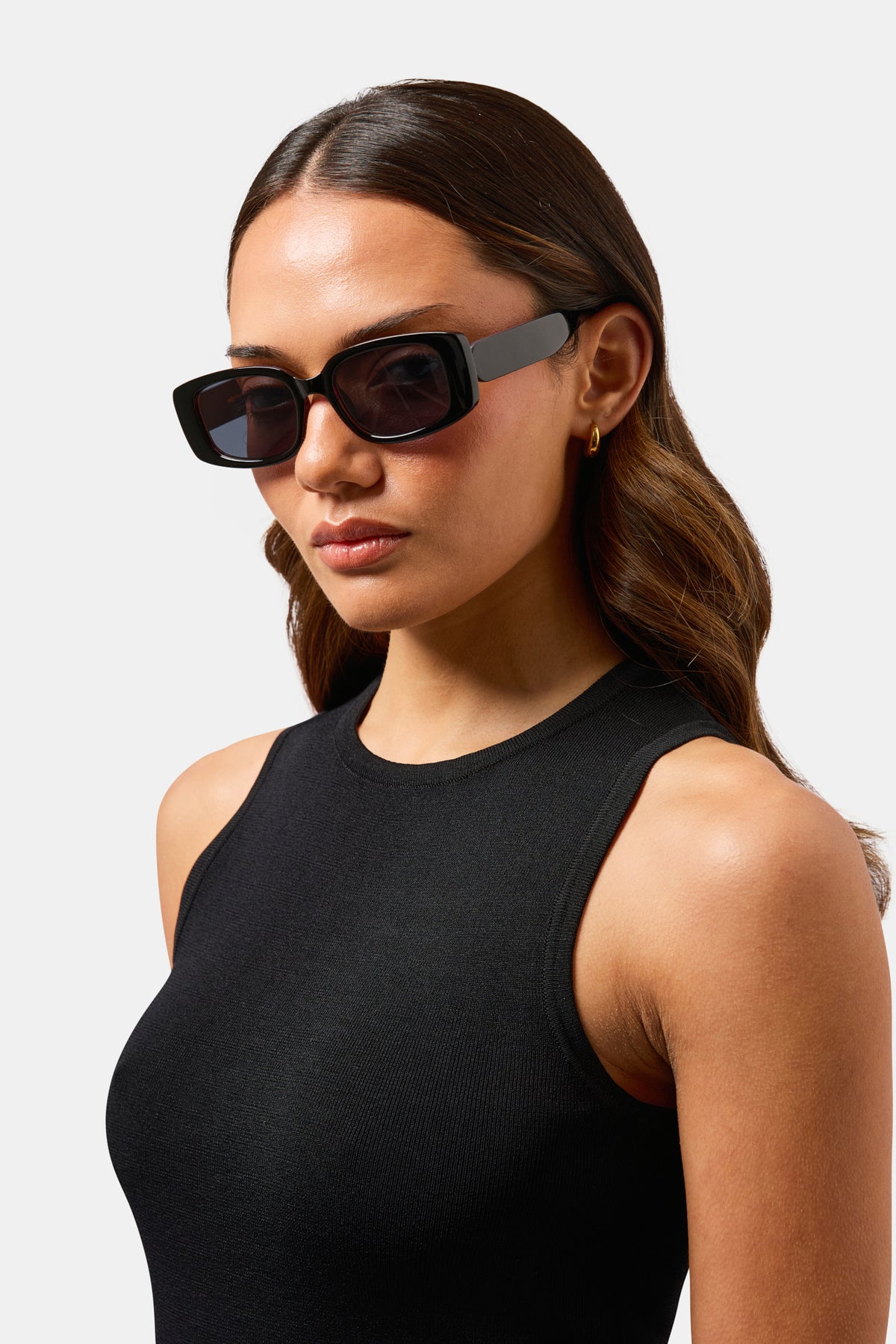 Freja Sunglasses Black/Smoke