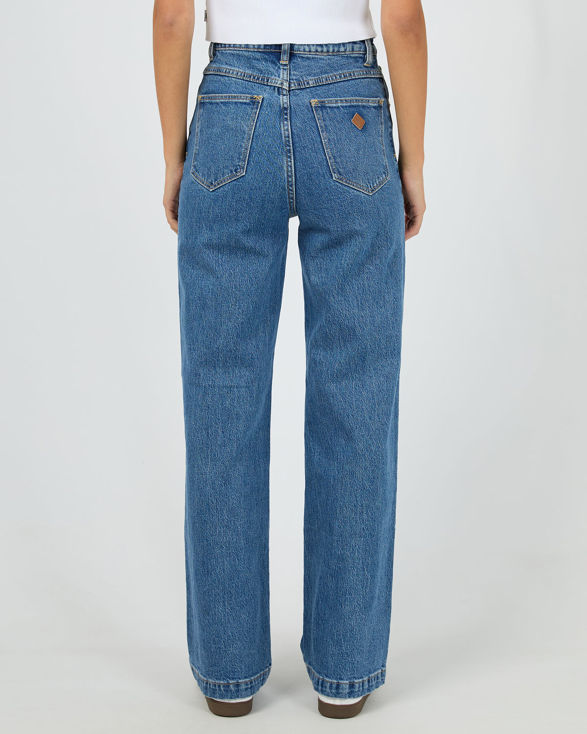 A 94 High &amp; Wide Jean Chantelle Mid Blue