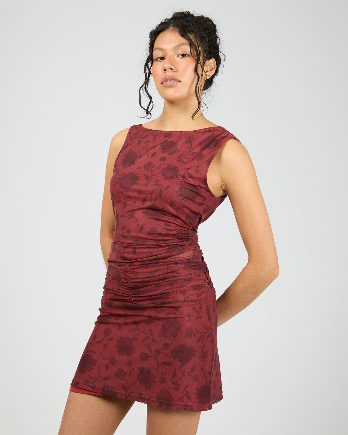 8365102.PRNT_4_1762833576000