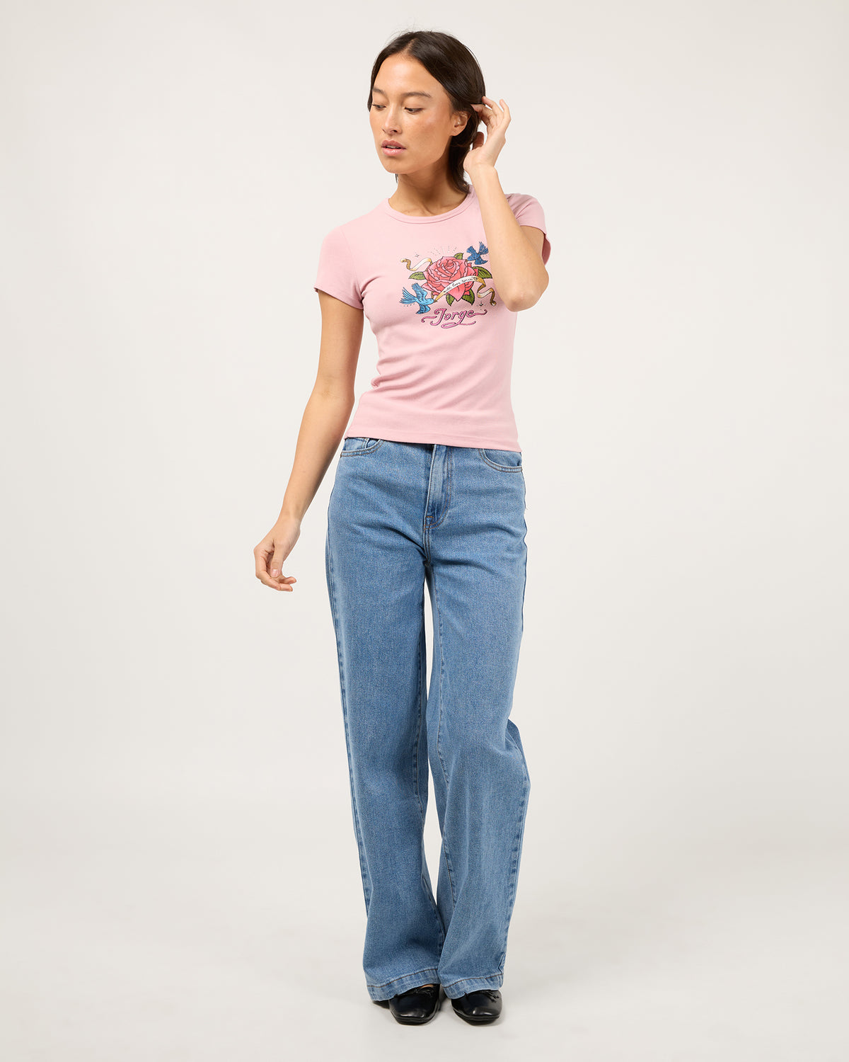 Romantics T Shirt Pink