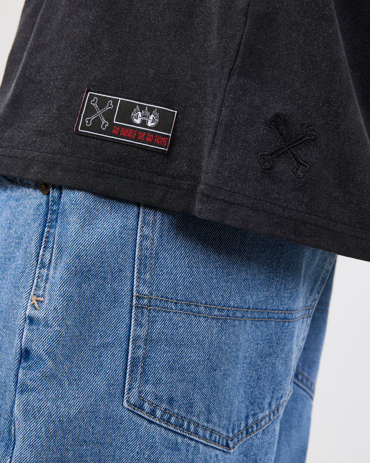 BBCTEE755.WBLK_7_1789956501000