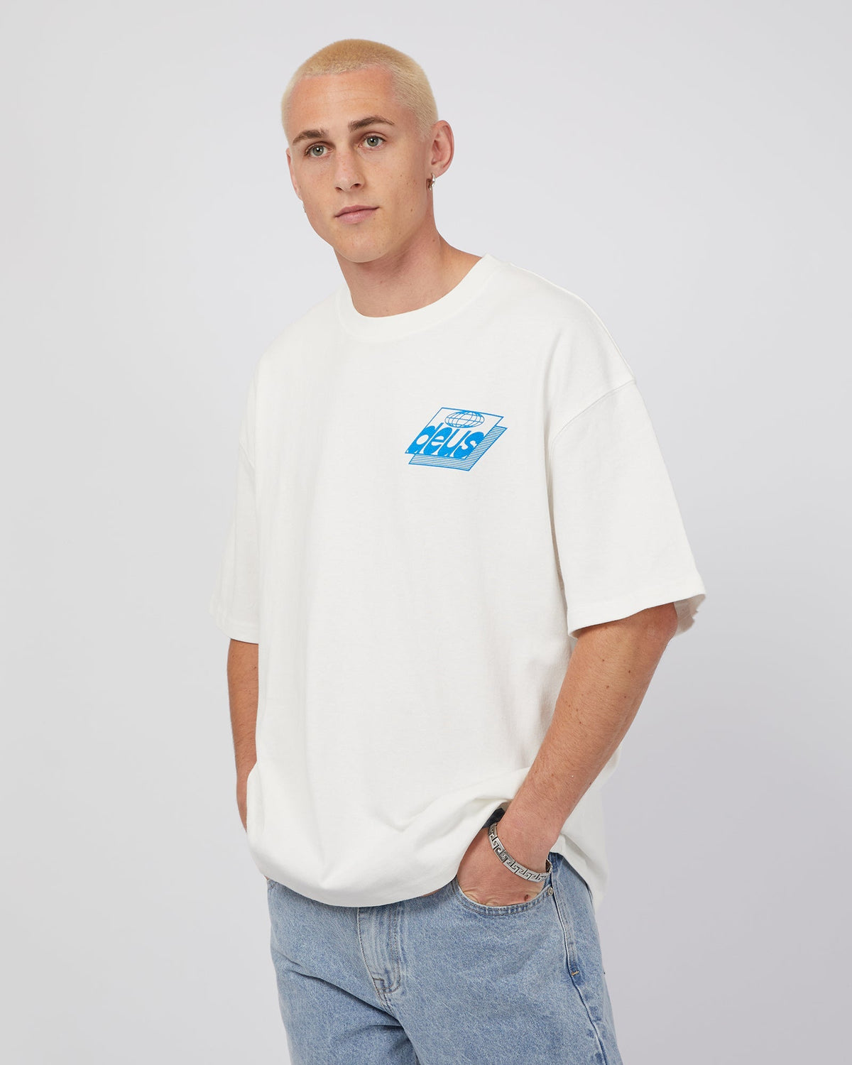 Deus Ex Machina Motorcycles Pty Ltd-Frizzle Fry Tee Vintage White-Edge Clothing
