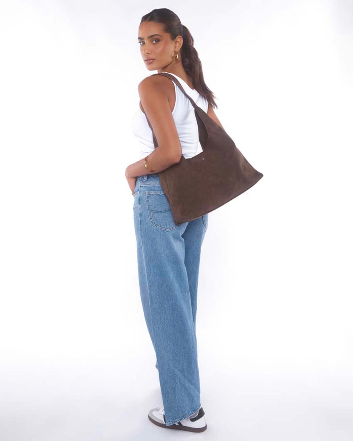 Jami Hobo Bag Chocolate Suede
