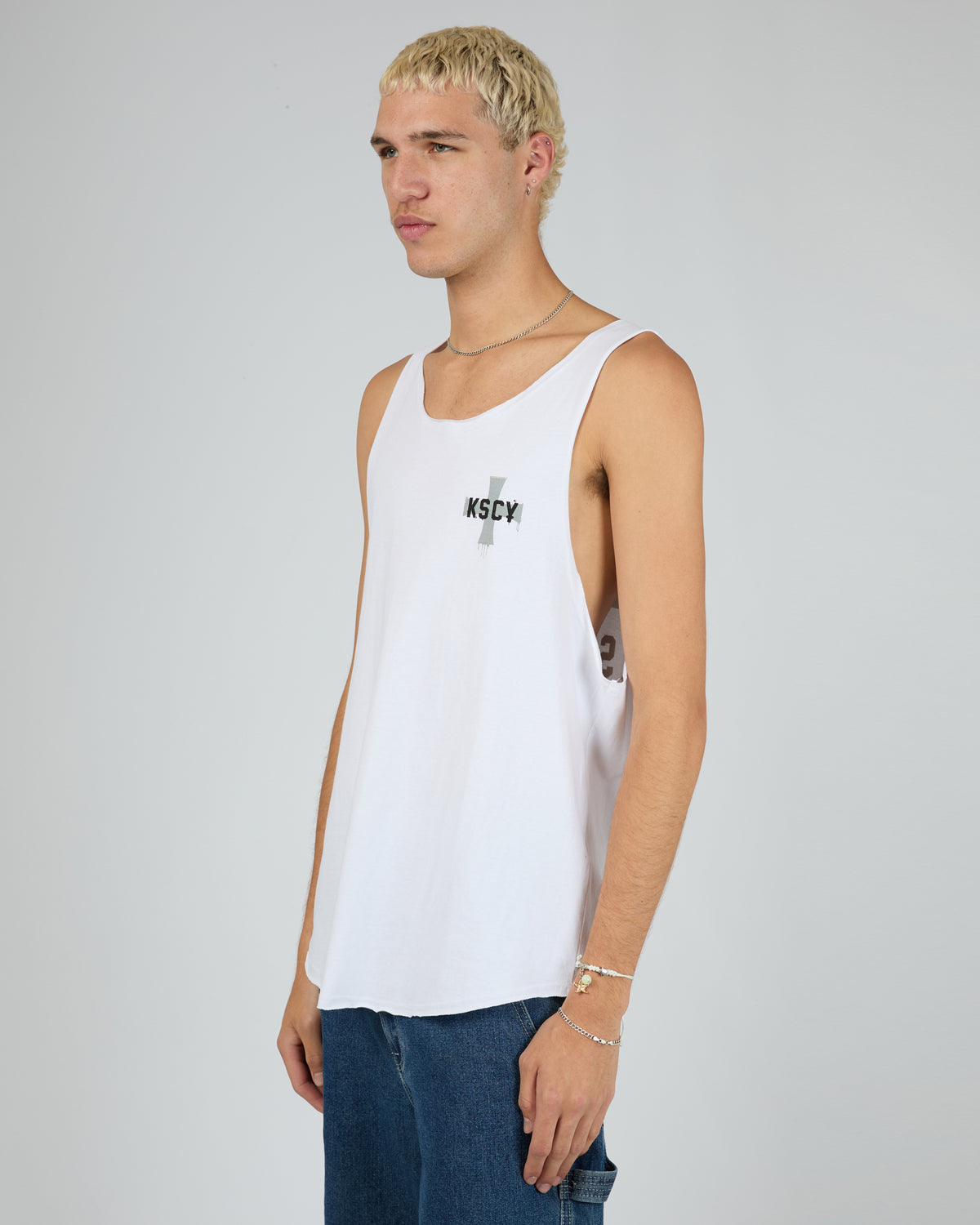 Advisor Raw V Neck Tank White