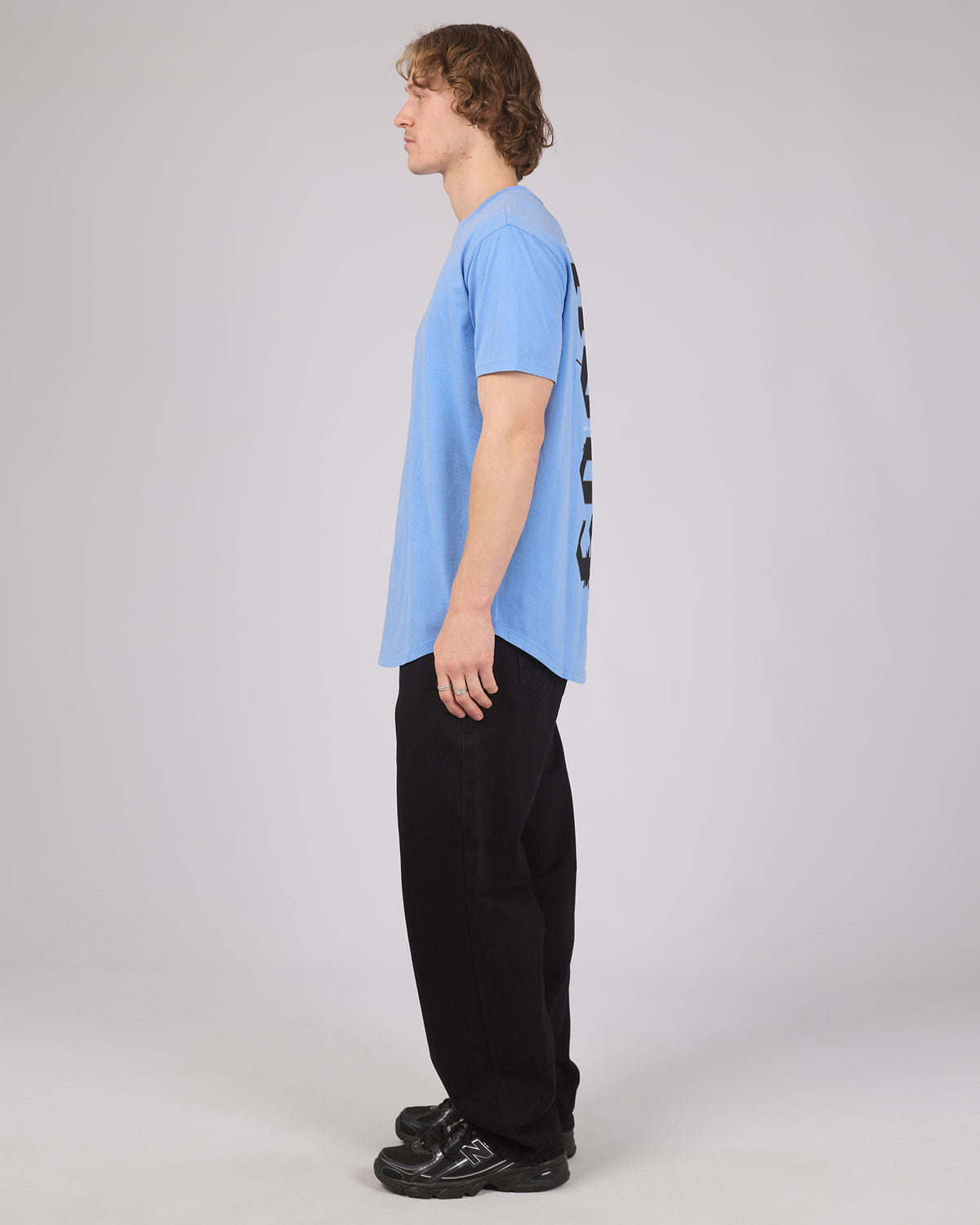 Severance Dual Curved Tee Pigment Cornflower