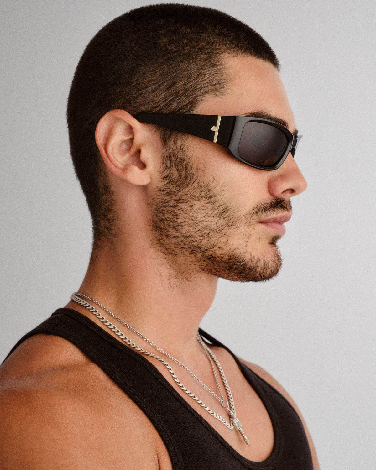 Du Jour Sunglasses Black /Black Smoke Black