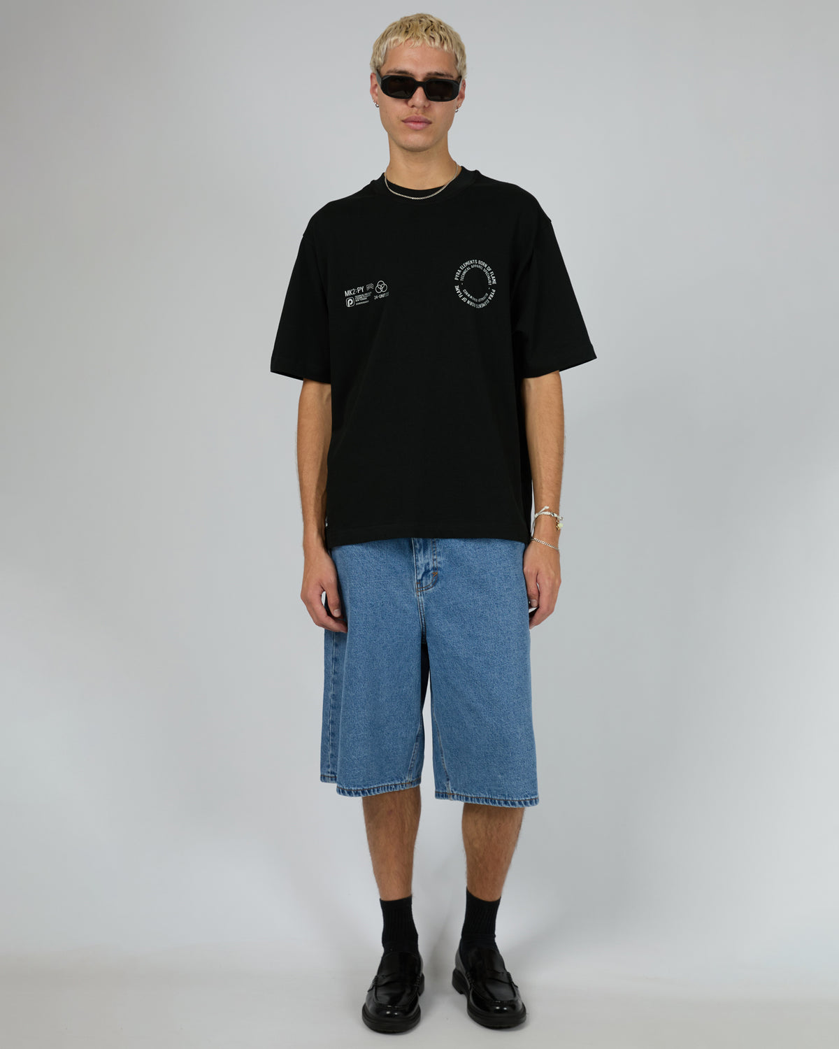 Global Spiral Tee Black